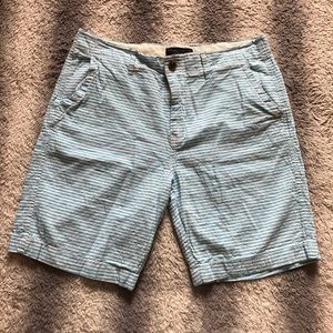 Areopostale Striped Flat Front Shorts Men’s 33 Blue White Stripes